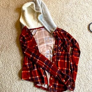 fleece hood, loose sleeves button down